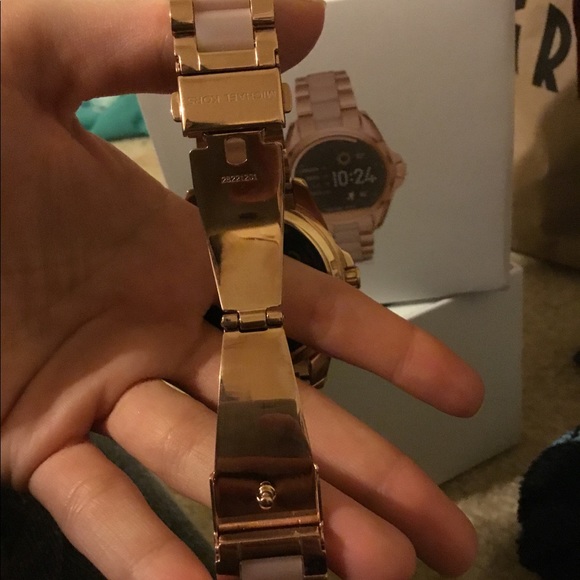 Rose Gold MK watch like new! main image 6